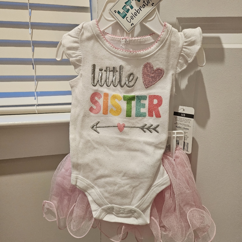 Newborn clothes bundle